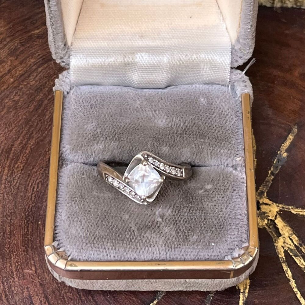 Sterling Silver Cocktail Ring with Cubic Zirconia size 7 3/4